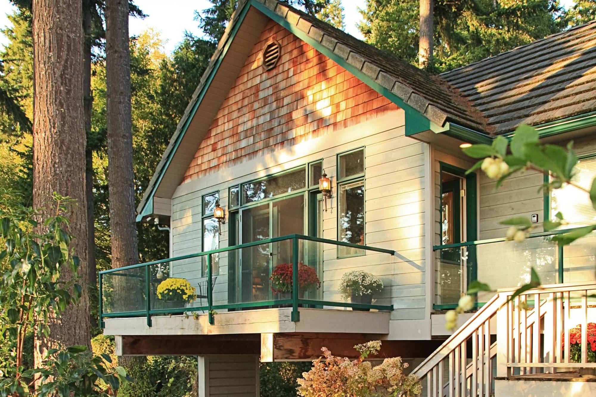 The Quintessa Cottage Clinton المظهر الخارجي الصورة